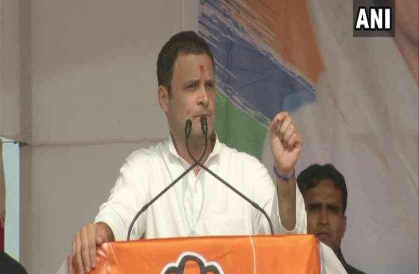 Rahul Gandhi गुजरात चुनाव: 26वीं बार मंदिर पहुंचे राहुल गांधी, कहा- गुजरातियों ने मुझे प्यार से गले लगाया