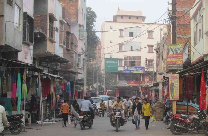 Shops, houses, settlements, city, market, bhind news, bhind news in hindi, mp news शहर की रिहायशी बस्तियों में सजे बाजार