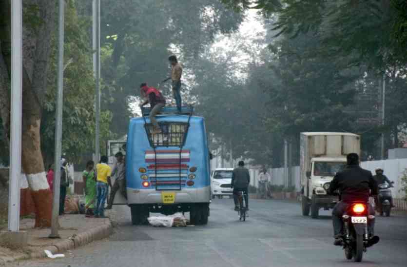 Fare increased 20 Rupees on Mandla Route OMG: मंडला रूट पर गुपचुप तरीके से 20 रुपए बढ़ा दिया किराया