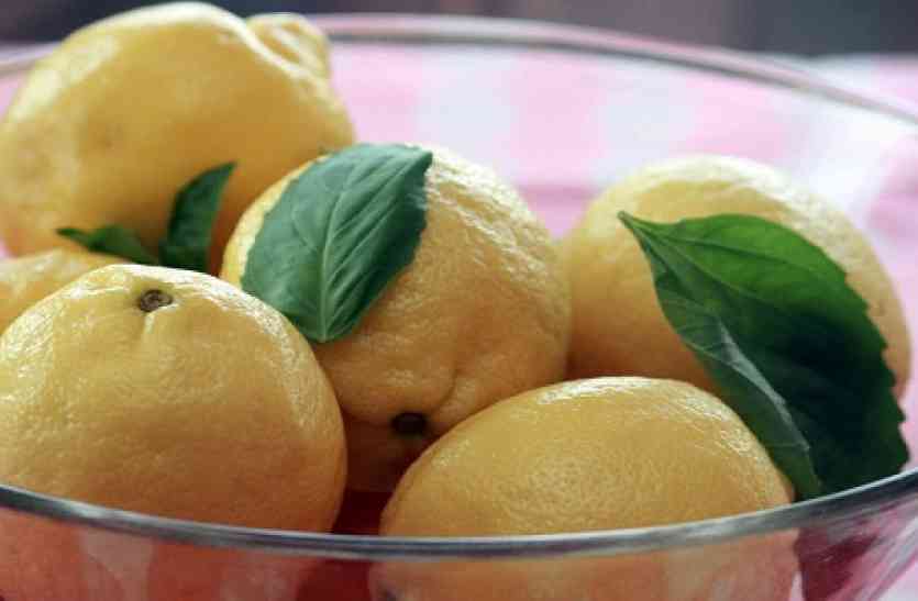 lemon एक मंदिर ऐसा जहां एक नींबू की कीमत है हज़ारों में, जानिए इस नींबू की खासियत