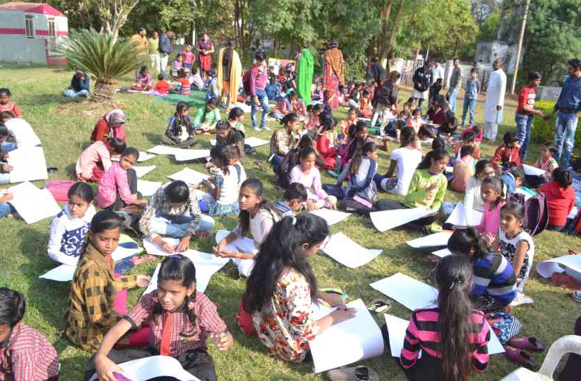patrika मेरे सपनों का स्वच्छ भारत, बच्चों ने उकेरे चित्र