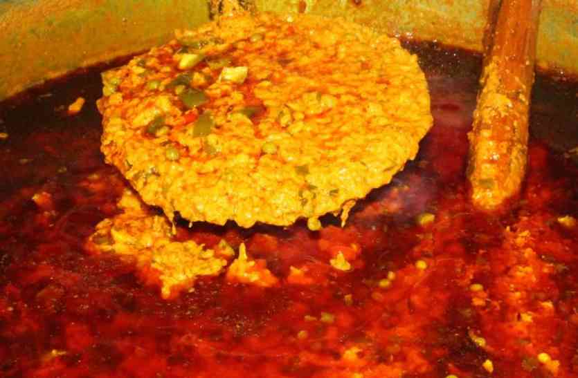 haldi पढ़े हमारे जीमण में खाई जाने वाली हल्दी की खासियत...