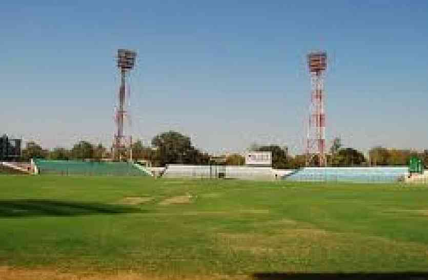 need of aadhar card, how to do correction in aadhar card, capt. roopsingh stadium, india vs srilanka, second one day match, india vs srilanka second match, aadhar card is necessary for live match, cricket match, indian cricket team, gdca, bcci, gwalior news, gwalior news in hindi, mp news स्टेडियम में लाइव मैच देखना है तो फिर आधार है जरूरी, मैच देखने जाने से पहले पढ़े ये पूरी खबर
