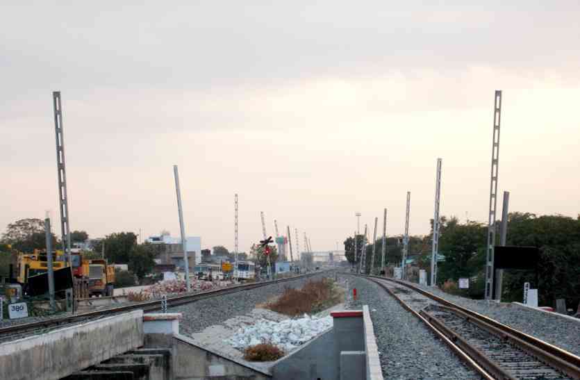 Indian Railway अगले साल रेलवे की यह सुविधा बढ़ा देगी आपकी रफ्तार... पढ़े यह खबर...