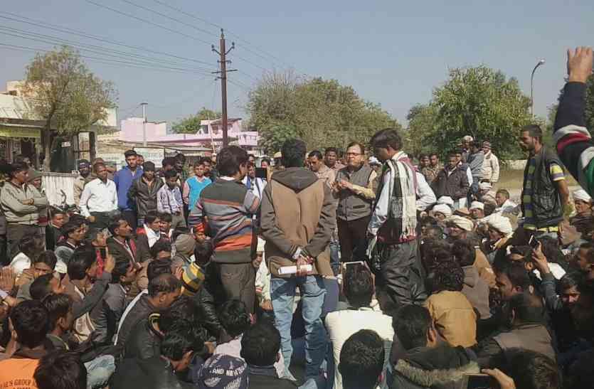 vallabhnagar video: मारपीट से वृद्ध की हुई मौत के मामलेे ने पकड़़ा तूल, परिजनों ने लगाया हत्या का आरोप, शव लेने से किया इनकार