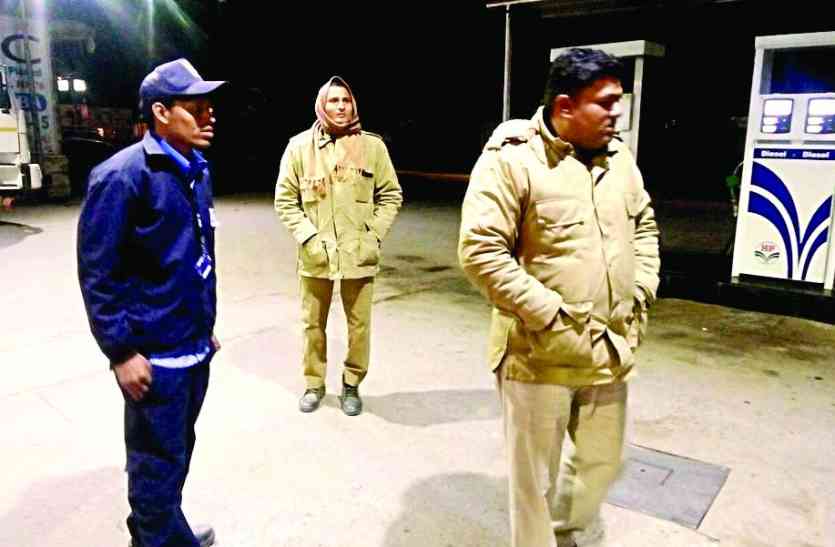big loot on petrol pump at alwar अलवर में एक पेट्रोल पंप पर हुई लूट, पुलिस ने शुरू की तलाश