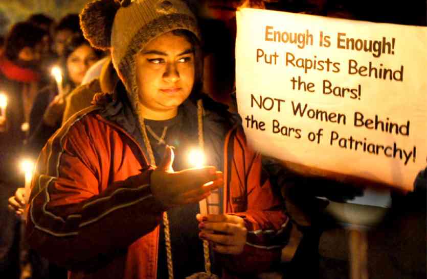crime against women जमकर नोंचते रहे दरिंदे, वो पहनती रही ताज पर ताज, राजस्थान में बेटियों की स्थिति पर पढ़िए ये विशेष रिपोर्ट