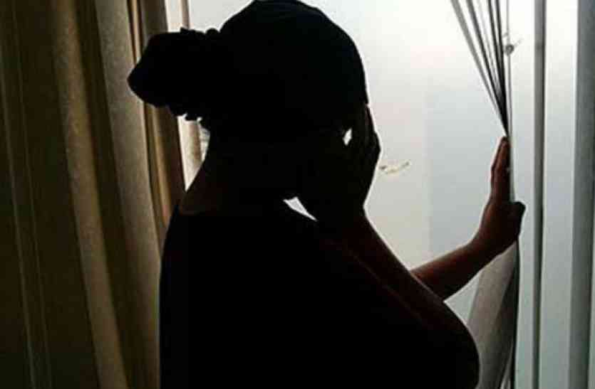 rape case भाभी को अकेले देख बदली नीयत, मौका देख देवरों ने की ऐसी गंदी हरकत