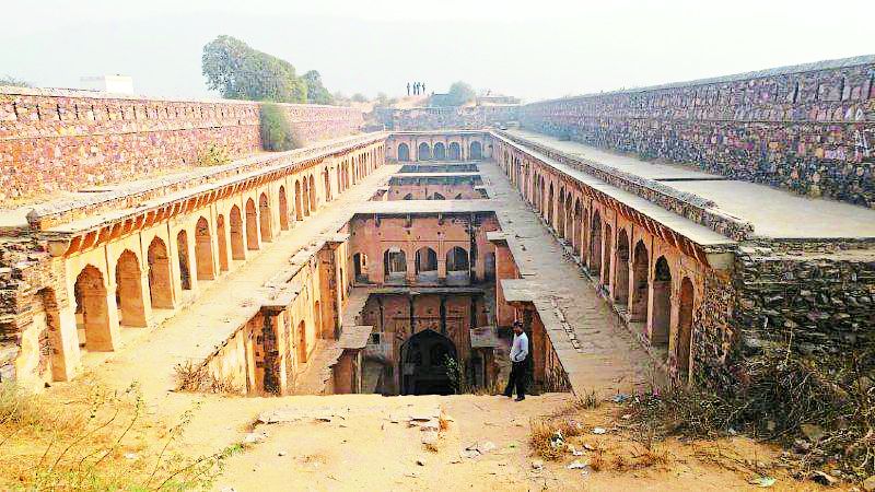 this pond of rajasthan will recognize in whole country देश-विदेश में खास पहचान बनाएगी राजस्थान की यह बावड़ी
