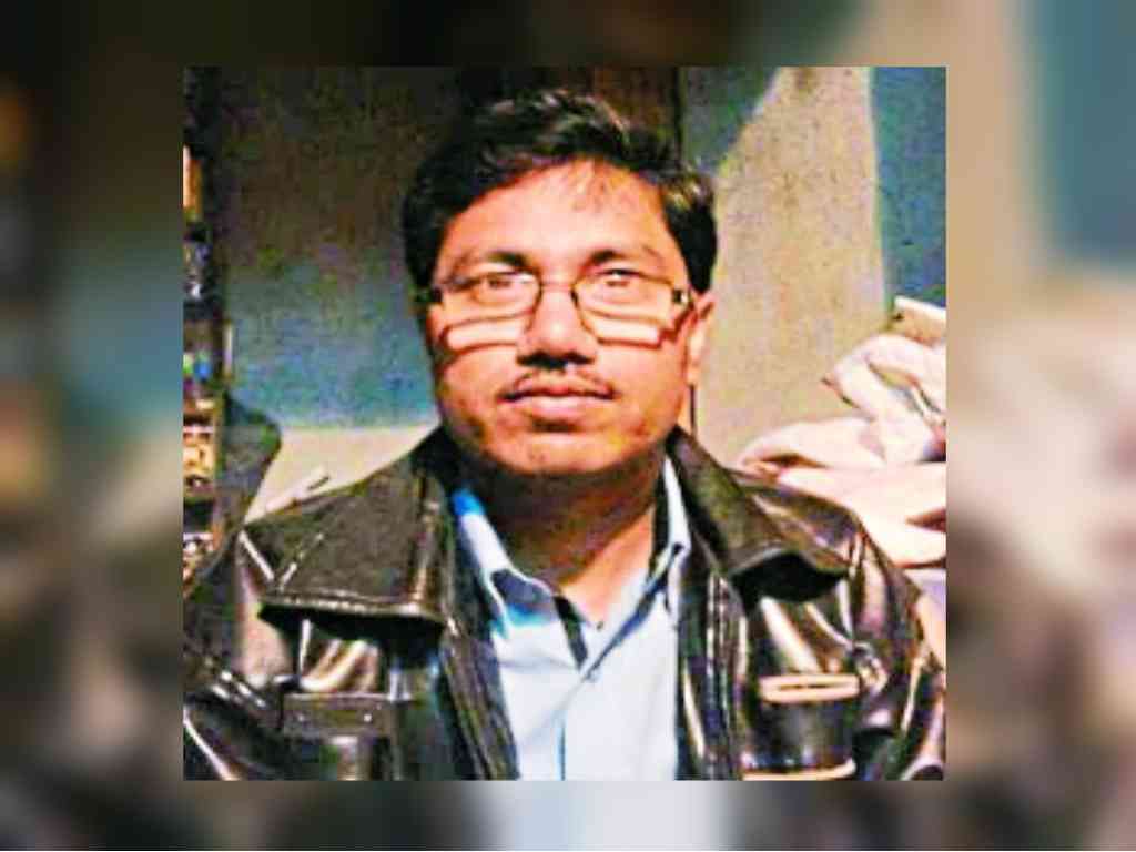 Died in sikar accident Died in sikar accident