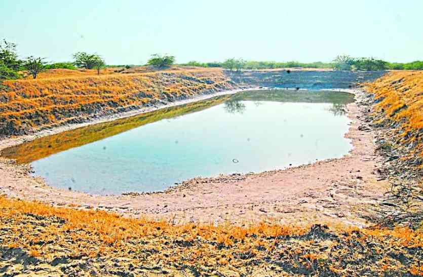 600 years old, salt industry,end by Refinery रिफाइनरी की भेंट चढेग़ा 600 साल पुराना नमक उद्योग, करीब 200 नमक की खानों पर संकट,जानिए पूरी खबर