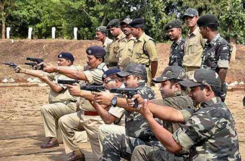 लाइन में खतरे में अनुशासन,आए दिन हो रहे विवाद, पहुंच रहे थाने और अदालत पुलिस में तनाव की थर्ड डिग्री,अपने ही खिलाफ मामला दर्ज कर रही पुलिस