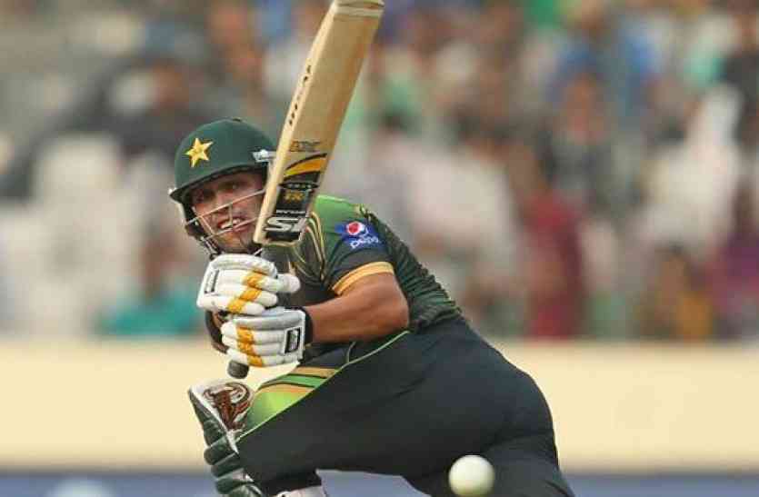 kamran akmal गिलक्रिस्ट, संगकारा, धोनी से आगे निकले अकमल, वन डे में लगाया दोहरा शतक