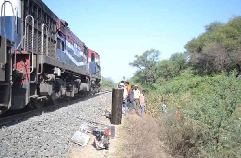 patika डीजल से नहीं अब इलेक्ट्रीक इंजन से दौड़ेगी टे्रनें