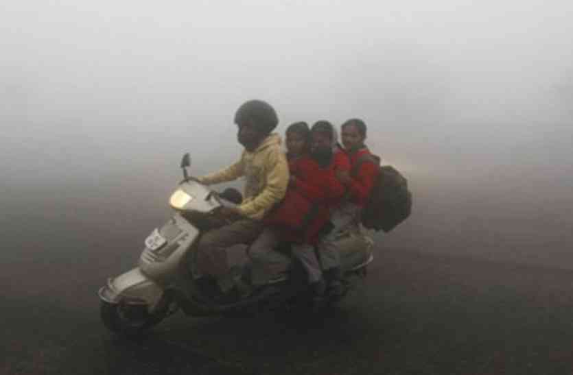 winter छुट्टियों में खोले स्कूल तो मान्यता पर चल सकती है तलवार