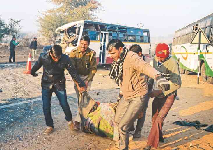 sikar accident