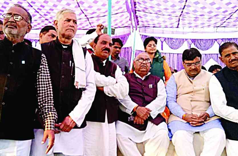 villagers postpone their picket on ambedkars statue issue in alwar अलवर में अम्बेडकर प्रतिमा विवाद को लेकर अब आ रही एक अहम खबर