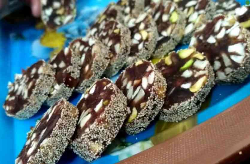 khaskhas khajur rolls कोलेस्ट्रॉल घटाने में मदद करता है यह व्यंजन