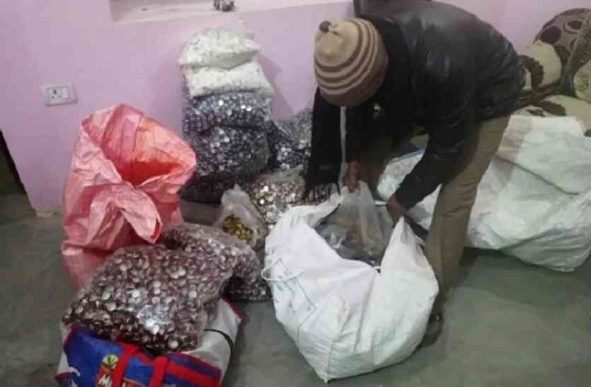 Khaskhabar/सिकंद्राबाद:थाना नीमगांव क्षेत्र के गांव नगरा में आबकारी विभाग ने