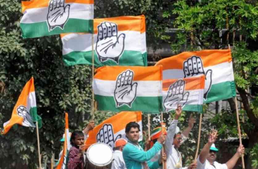 CONGRESS PARTY कांग्रेस में हुई परीक्षा, पेपर में सोशल मीडिया बड़ा सवाल, उदयपुर शहर व देहात से पहुंचे टेलेंट सर्च अभियान में पदाधिकारी