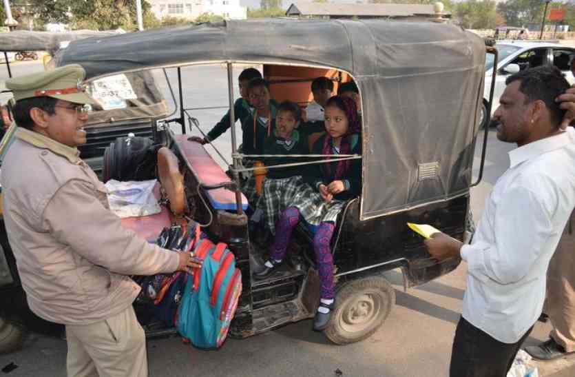 chittorgarh चालान काट चेताया ऑटो चालकों को, बंद करे बच्चों का परिवहन,आरटीओ टीम ने मौके पर बनाए चालान