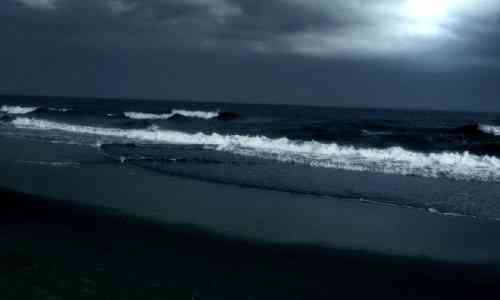 Dumas beach