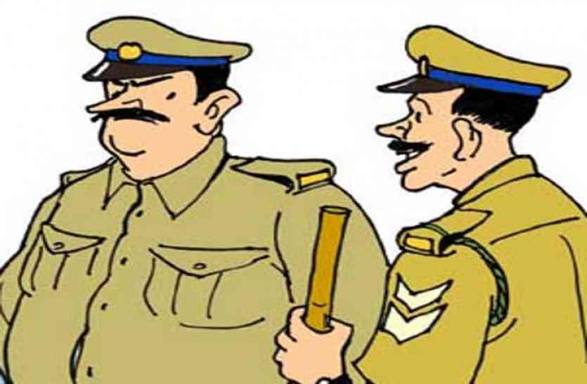 फर्जी कॉल से ठगी करने वाले अब पुलिस अफसर बन थानों में ही करने लगे हैं कॉल फर्जी कॉल से ठगी करने वाले अब पुलिस अफसर बन थानों में ही करने लगे हैं कॉल