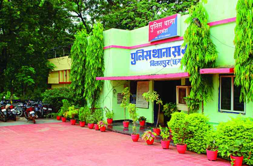 crime 5 लाख में बनाते हैं शिक्षाकर्मी, धोखाधड़ी का मामला आया सामने