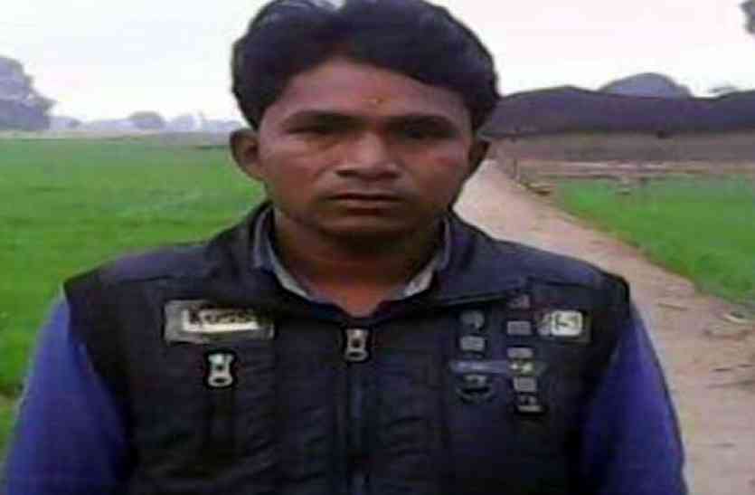 terror of 5 lakh prize babuli kol police failed to find जनता एक्सप्रेस में सवार हुआ 5 लाख का इनामी डकैत, फिर इस तरह शुरू हुआ लुका-छिपी का खेल