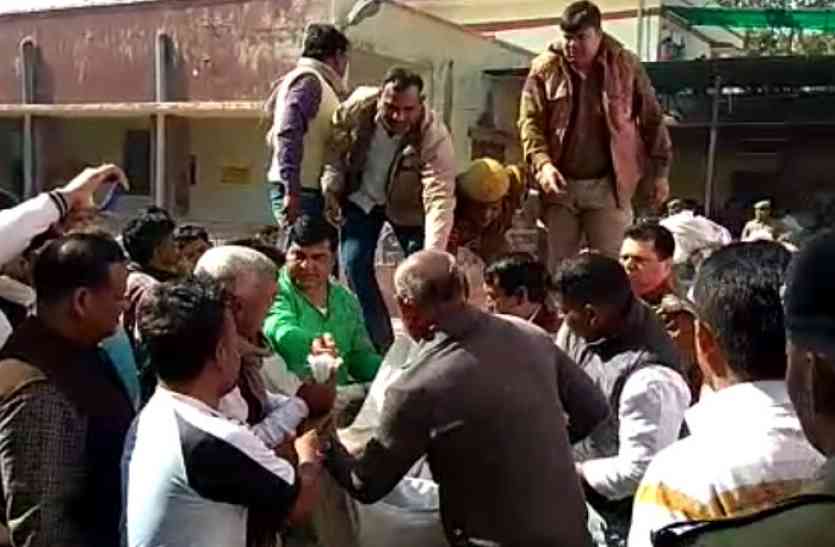 bharatpur accident टायर फटने से पलटी गाड़ी, 7 लोगों की मौत, बयाना के पास हुआ दर्दनाक हादसा