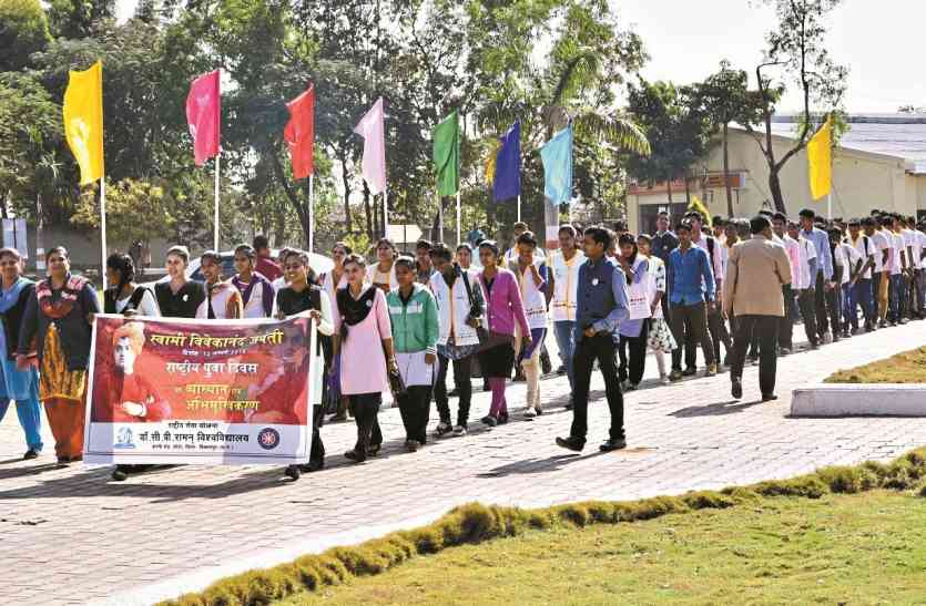 cvru CG Motivational Story भारतीय रिसर्च में पिछड़े नहीं, बल्कि विदेशियों से भी आगे -प्रो.झाडग़ांवकर