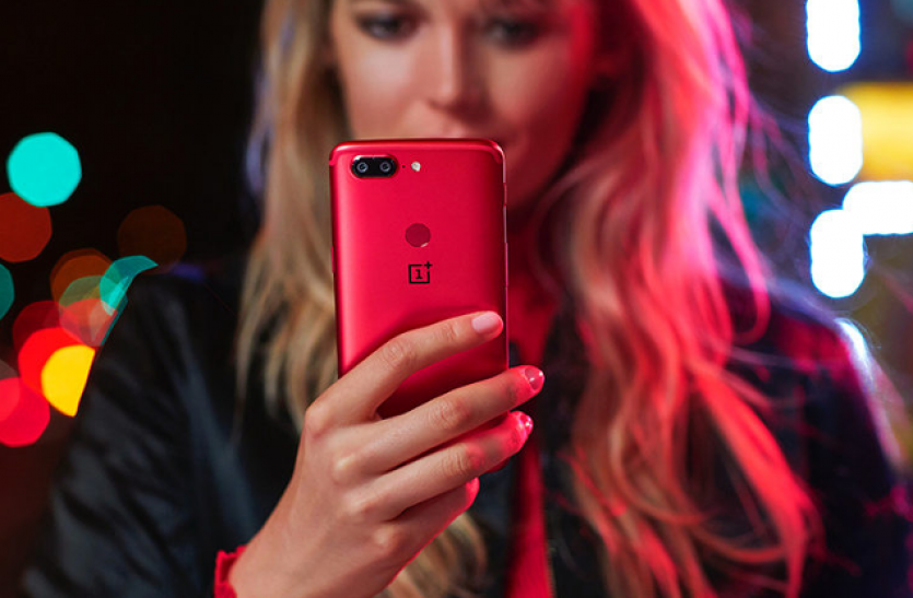 OnePlus 5T Lava Red Edition OnePlus ने भारत में उतारा 5T लावा रेड एडिशन, कीमत 37,999 रुपए