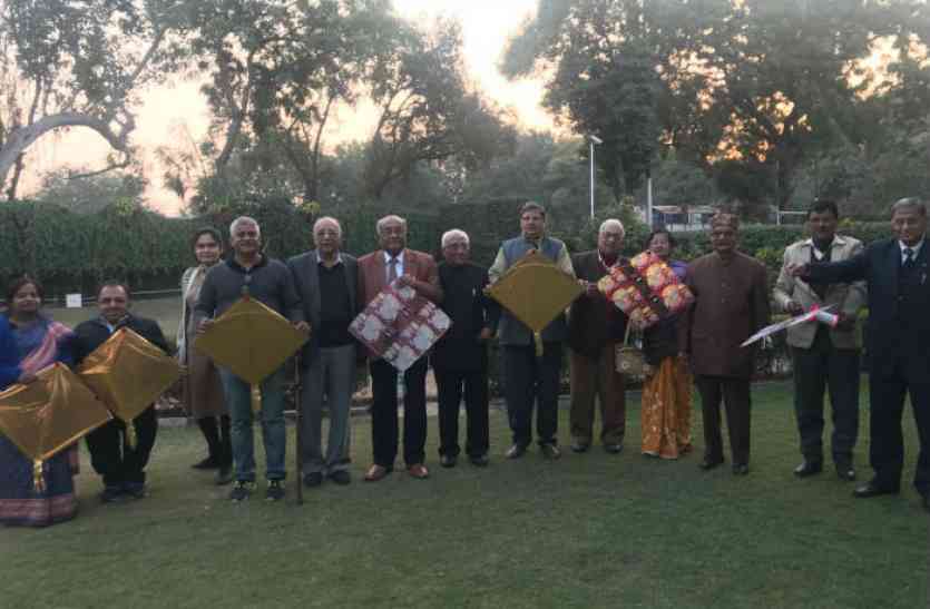 Makar Sankranti 2018 मकर संक्रांति पर बचपन के पलों को किया याद, साझा किए अनुभव
