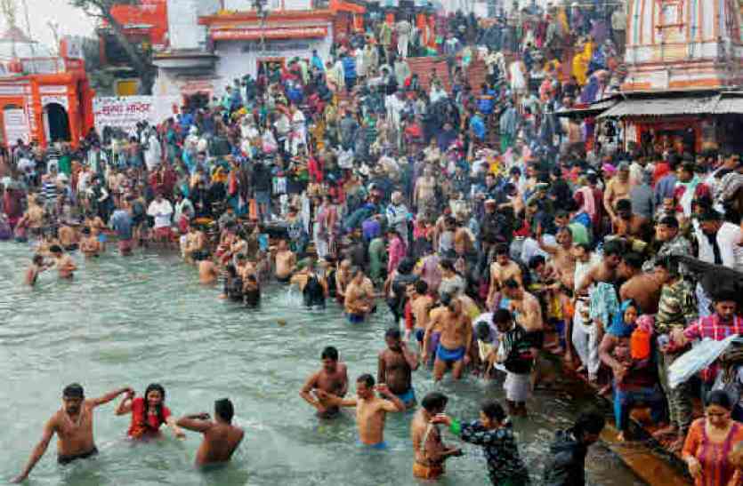Makar Sankranti 2018 Makar Sankranti का पुण्यकाल सोमवार को, सूर्य को ऐसे दें अर्घ्य