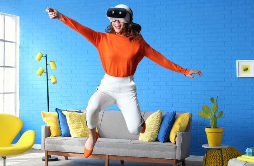 Lenovo VR headset CES 2018 : लेनोवो ने उतारे ड्यूल कैमरा के साथ VR हेडसेट