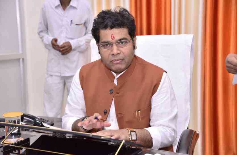 Shrikant Sharma बड़ी खबर: अब सोसायटी में रहने वालों से मनमाना बिजली बिल नहीं वसूल सकेंगे बिल्डर-श्रीकांत शर्मा