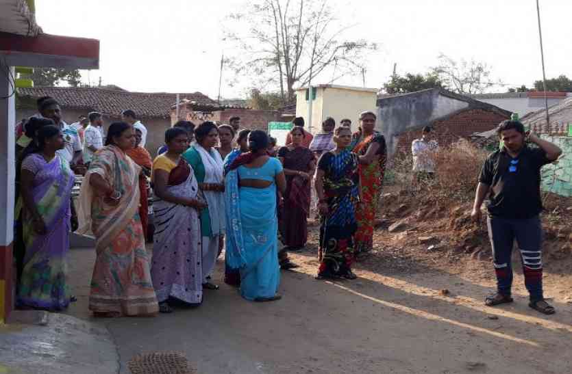 Bhilai suicide case सेविंग कराकर घर लौटा तो बहू को इस हालात में देखकर ससुर रह गया दंग, पढ़ें खबर