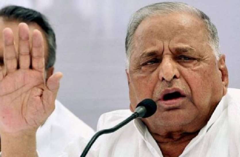 Mulayam मुलायम सिंह यादव ने निकाला यह तरीका, हुआ कामयाब तो नहीं खाली करना पड़ेगा सरकारी आवास!