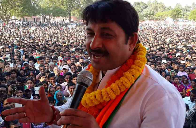 Manoj tiwari भोजपुरी भाषा विवाद : मनोज तिवारी कराएंगे सिद्धार्थ मल्होत्रा के खिलाफ पुलिस में शिकायत