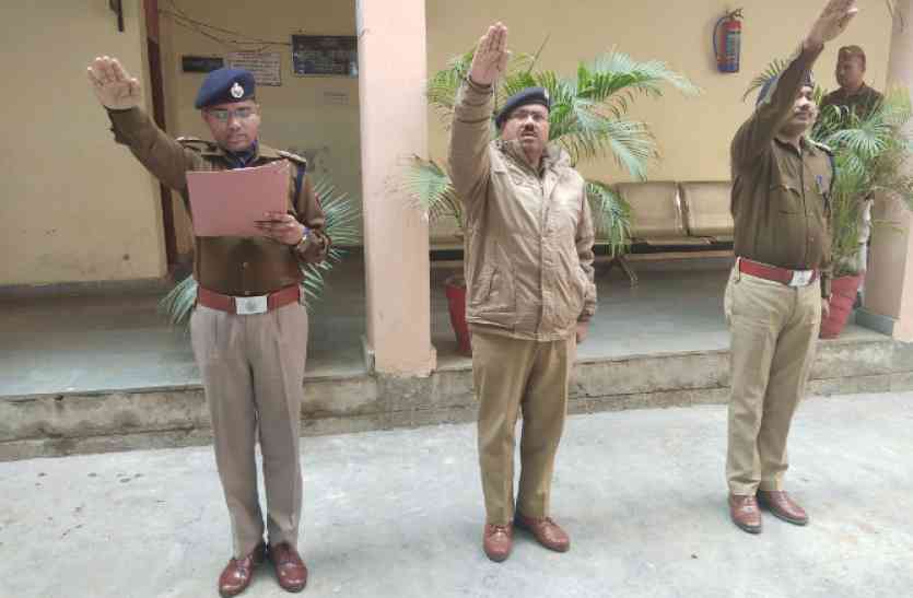 Rashtriya Matdata Diwas in Kannauj UP hindi news राष्ट्रीय मतदाता दिवस पर दिलाई गई मताधिकार प्रयोग करने की शपथ, जिले में हुए कई कार्यक्रम