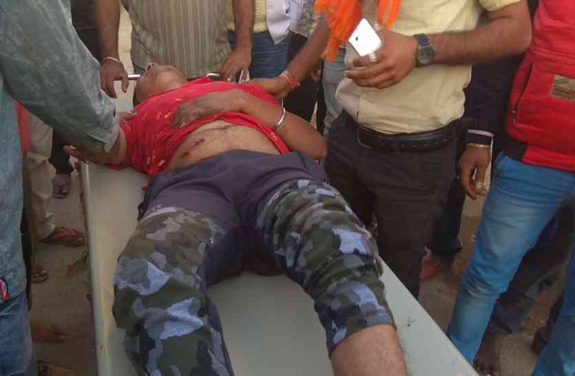firing उदयपुर के फतहनगर में हुई फायरिंग, नकाबपोश बदमाशों ने किए फायर, दो घायल