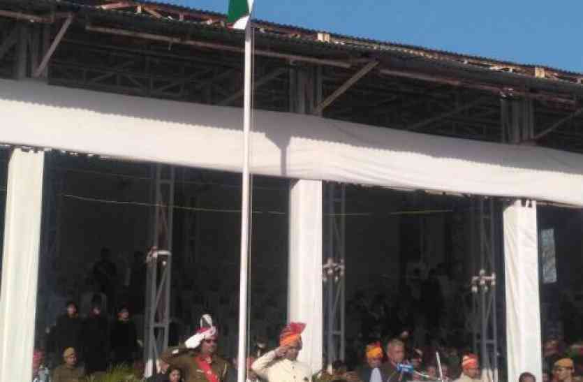 Republic Day,celebrated in Barmer बाड़मेर में धूमधाम से मनाया जा रहा है गणतंत्र दिवस