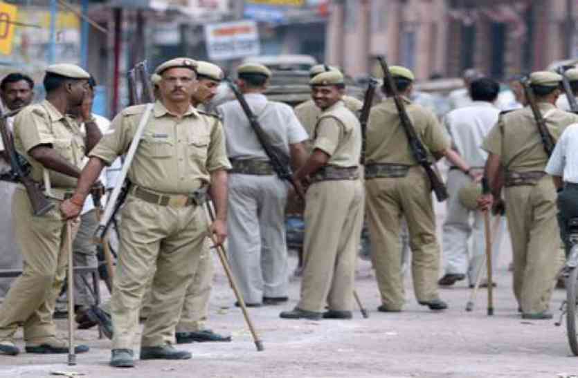 up police यूपी में इनकाउंटर डे: प्रदेशभर में 48 घंटे में 18 एनकाउंटर, लेकिन बच निकला 5 लाख इनामी बबली कौल