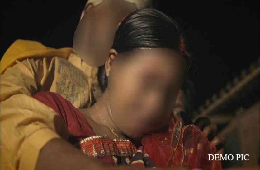 Marriage आजमगढ़ में प्रेमी युगल का कराया गया विवाह