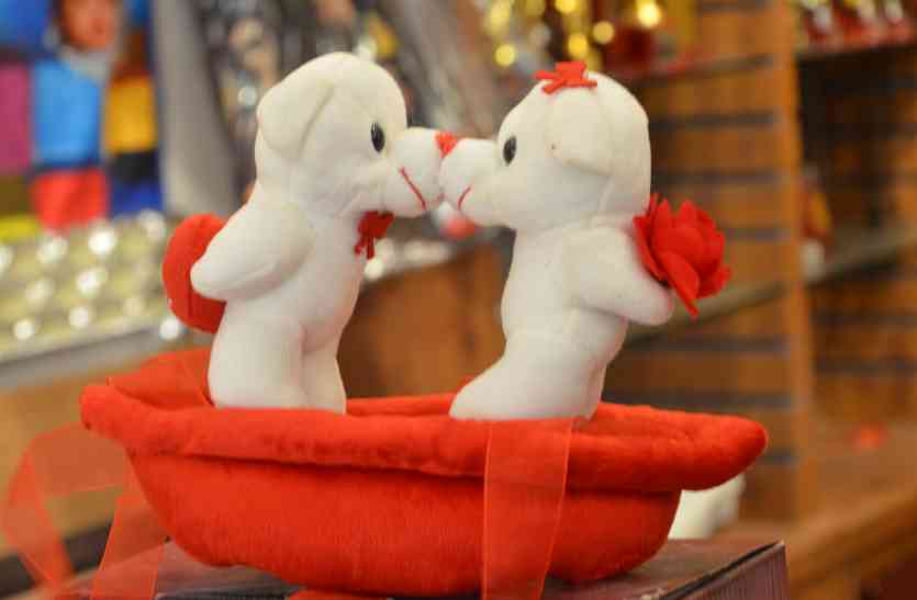 i-am-your-barbie-girl-you-are-my-teddy-bear-1 TEDDY DAY: आई एम योर बार्बी गर्ल यू आर माय टेडी बियर