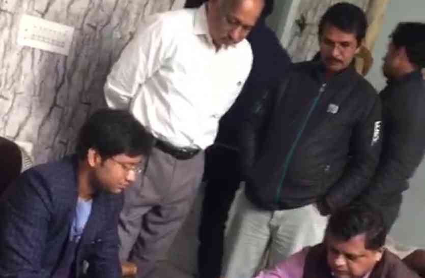 Muzaffarnagar टेरर फंडिंग केस: लश्कर-ए-तैयबा के फाइनेंसर दो सर्राफा व्यापारी मुजफ्फरनगर से गिरफ्तार