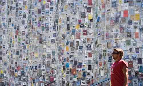 Parthenon of books