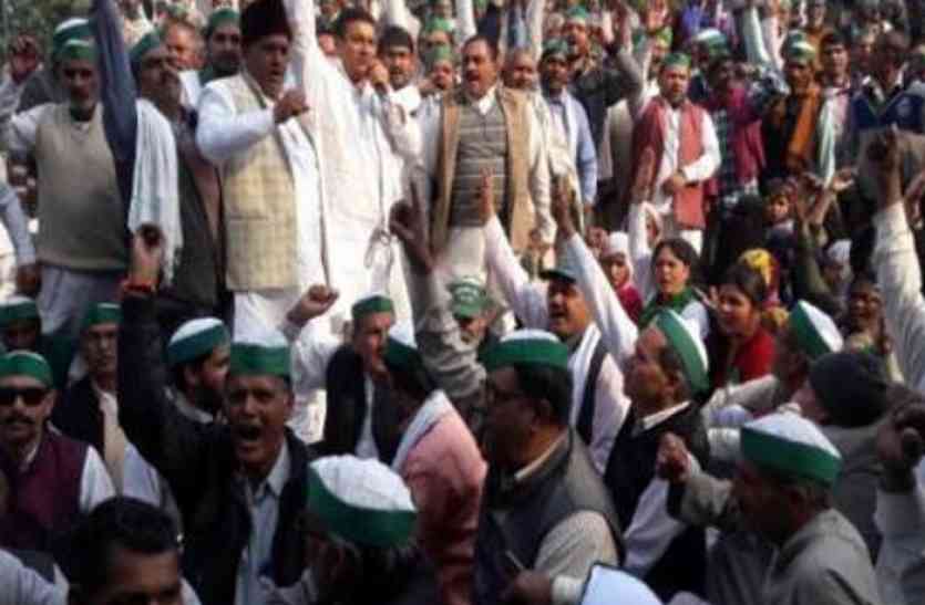 Rajasthan Budget उपचुनाव में हार के बाद सरकार के खिलाफ अपनों ने ही खाेला मोर्चा, ठुकराया बजट काे लेकर निमंत्रण