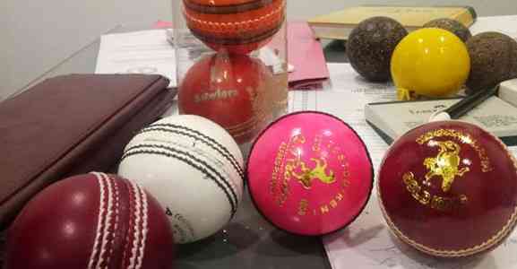 rose colour ball used in ipl
