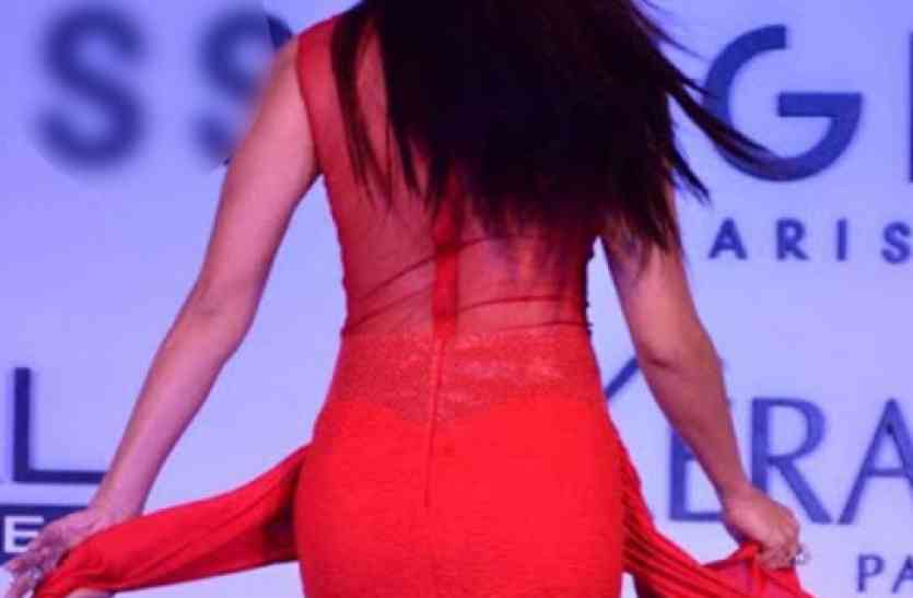 Models imposed on powerful person इस मॉडल ने लगाए गंभीर, कहा-तीन साल तक इस ताकतवर शख्स ने मेरे साथ किया यह काम
